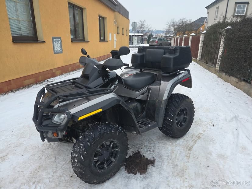 Can-am outlander 650 XT