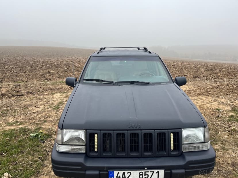 Jeep grand Cherokee 5,2