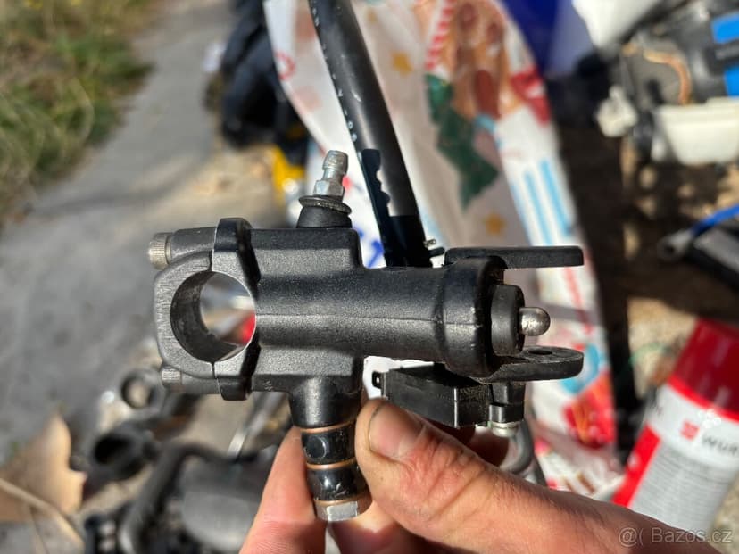 Brzdova pumpa Brembo z Yamaha R1 09-14