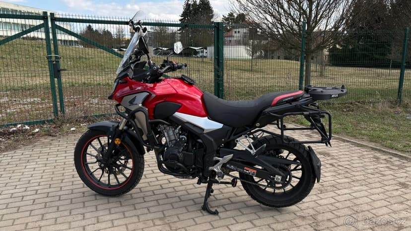 Honda CB500X, r. v. 2020, 21 050 km, bohatá výbava