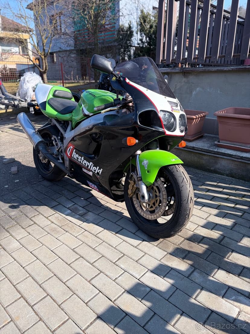 Kawasaki Zx7r