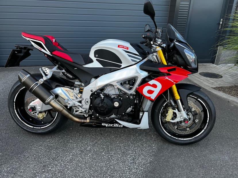 2014 Aprilia Tuono V4R APRC