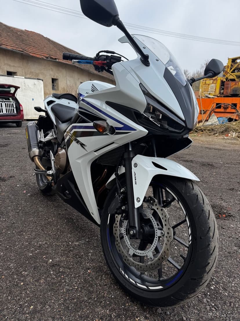 Honda CBR 500R Akrapovič