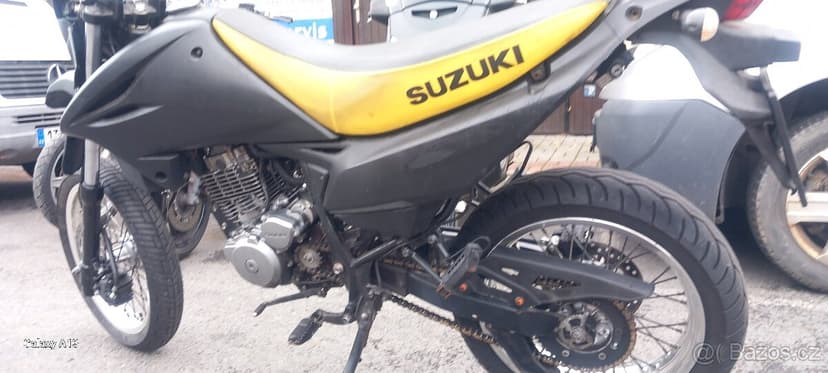 Suzuki DR 125 SM 2010