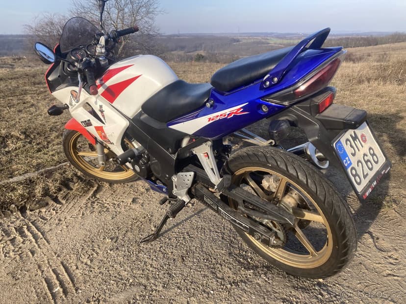 Honda CBR 125R