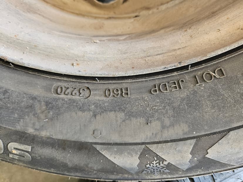 Sada disku 5x139,7mm s pneu 205/70/15 - Jimny