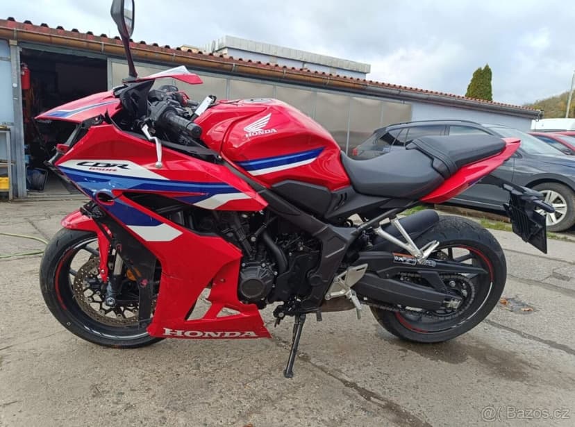 Honda CBR 650 RA