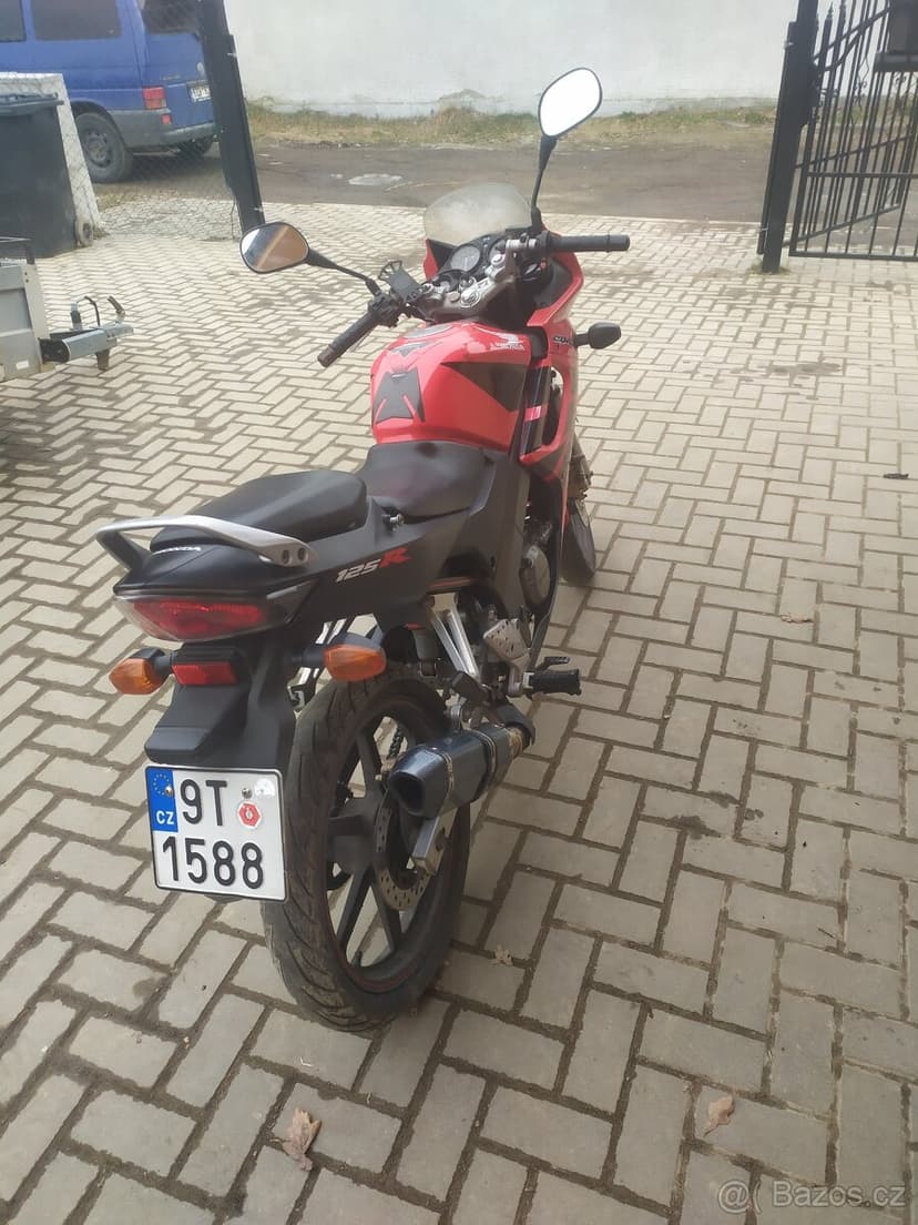 Honda CBR 125 2004
