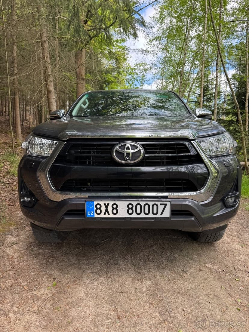 Toyota Hilux, 2.4 D