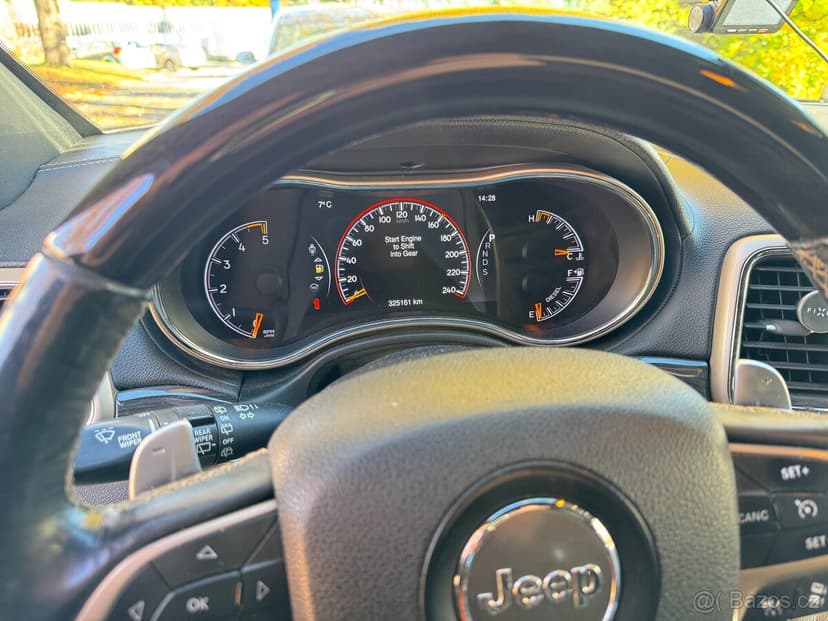 Prodej Jeep Grand Cherokee - Overland, 4x4