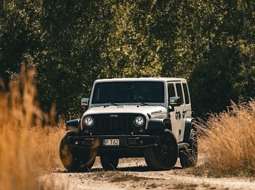 Jeep Wrangler Sahara automat 2014 hard top Prodám- vyměním