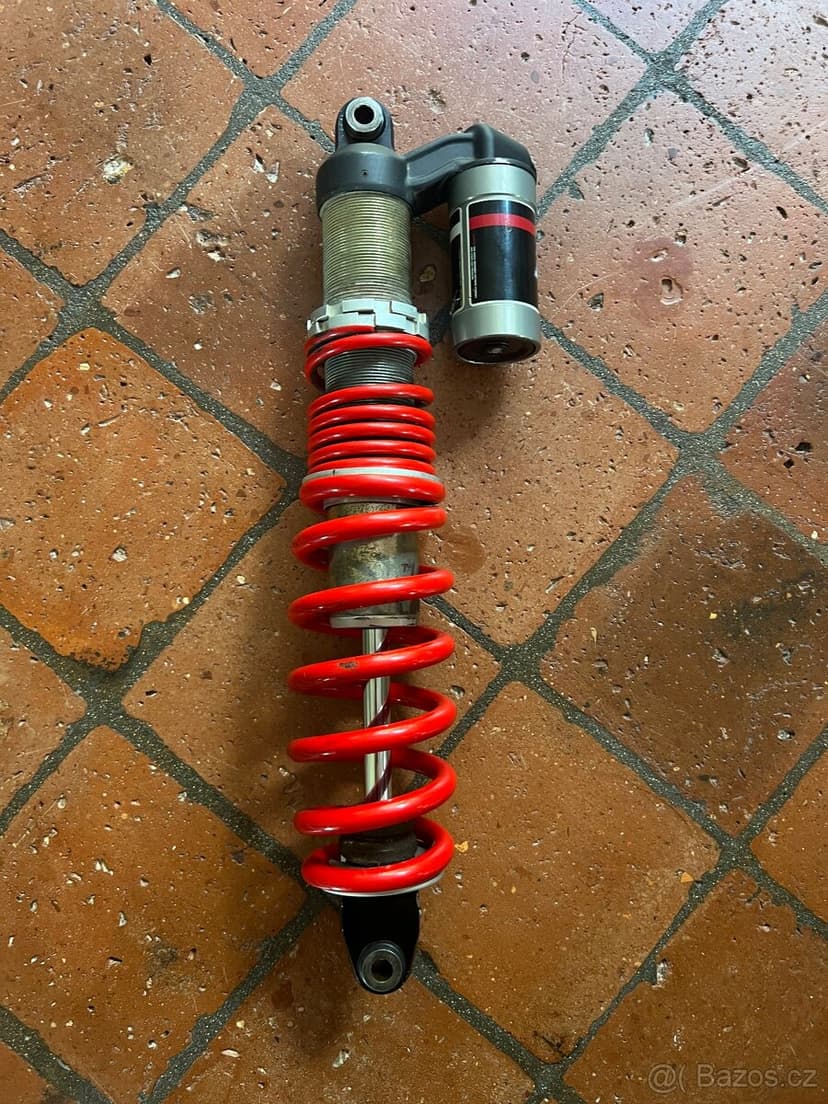 Fox Podium X zadní tlumič