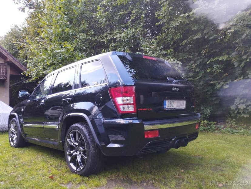 Jeep Grand Cherokee SRT8 6.1 HEMI