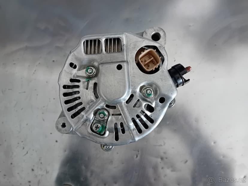 Toyota Hilux VII, Land Cruiser, Hiace 2.5, 3.0 D alternátor