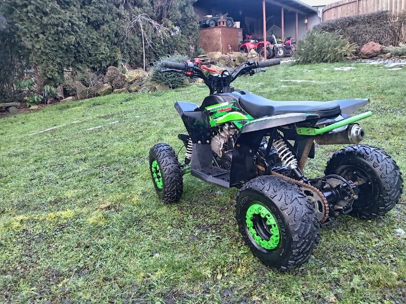 Dětská čtyřkolka atv factory 90