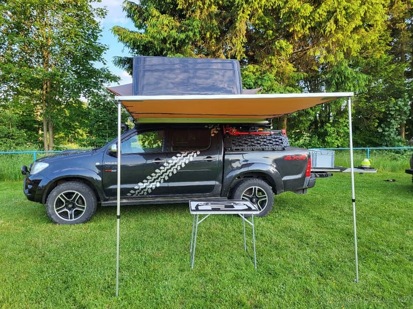 Toyota HILUX 3,0 D, 126 kW, manuál, 2009, EXPEDIČNÍ SPECIÁL