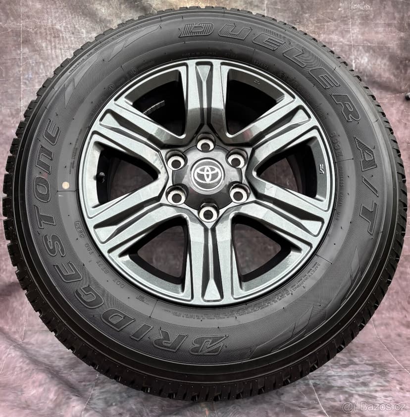Originál alu kola Toyota Hilux 265/65R17 112S 99% VZORKU