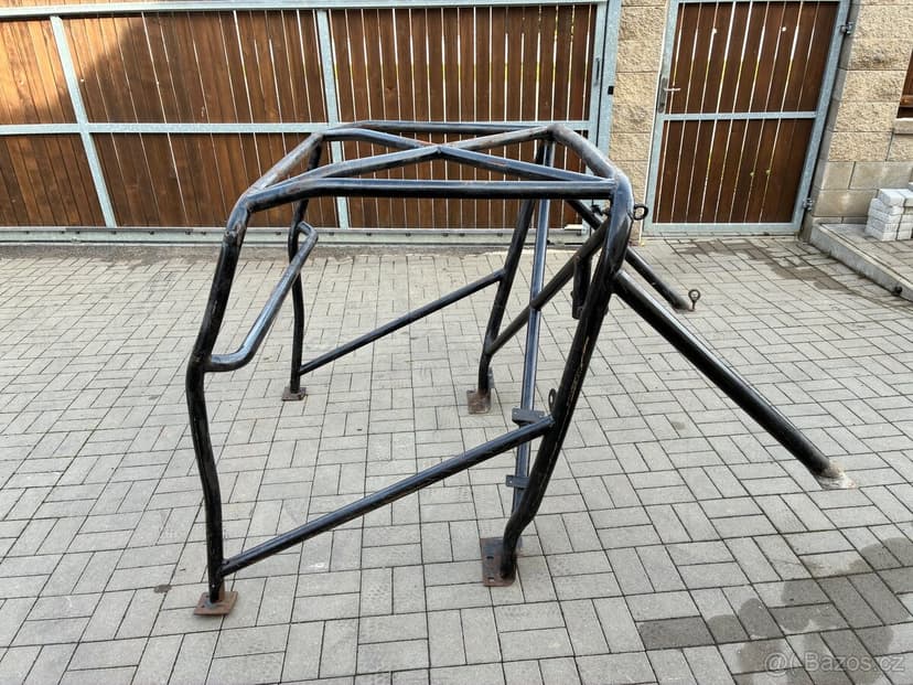 Vnitřní bezpečnostní rám Wrangler YJ