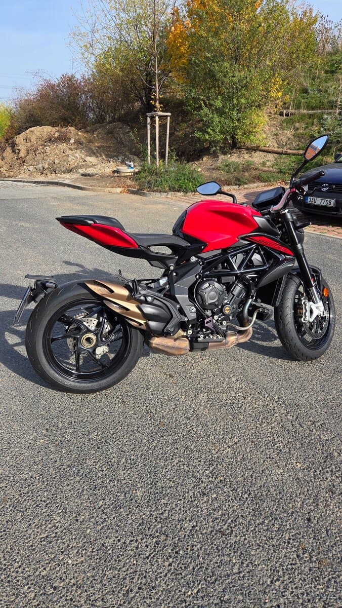 MV Agusta Brutale 800 Rosso, provoz od 07/2023