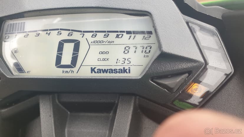 Kawasali ninja 125 r.v. 2022 najeto 8770