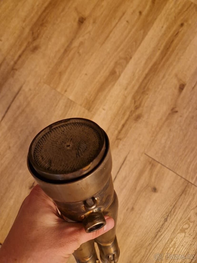 Kawasaki Z900 výfuk Zard