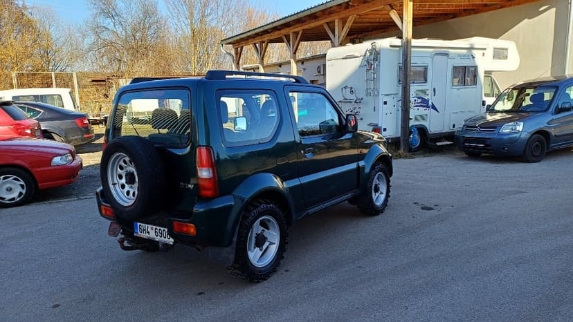 suzuki jimny 4x4 107... najeto ( velmi pekny stav )