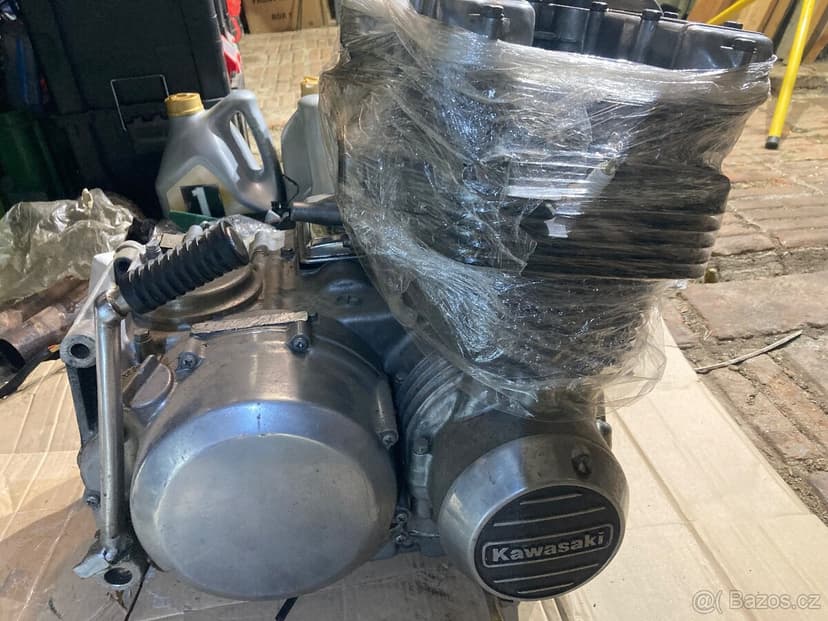 Prodam Dily Kawasaki zb 650 1978