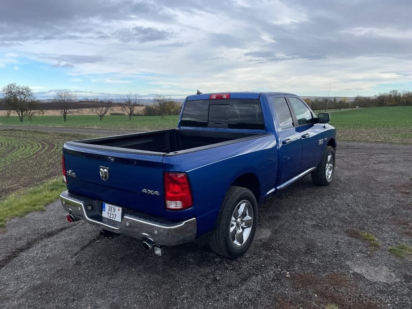 Dodge RAM 1500 5,7 HEMI TOP