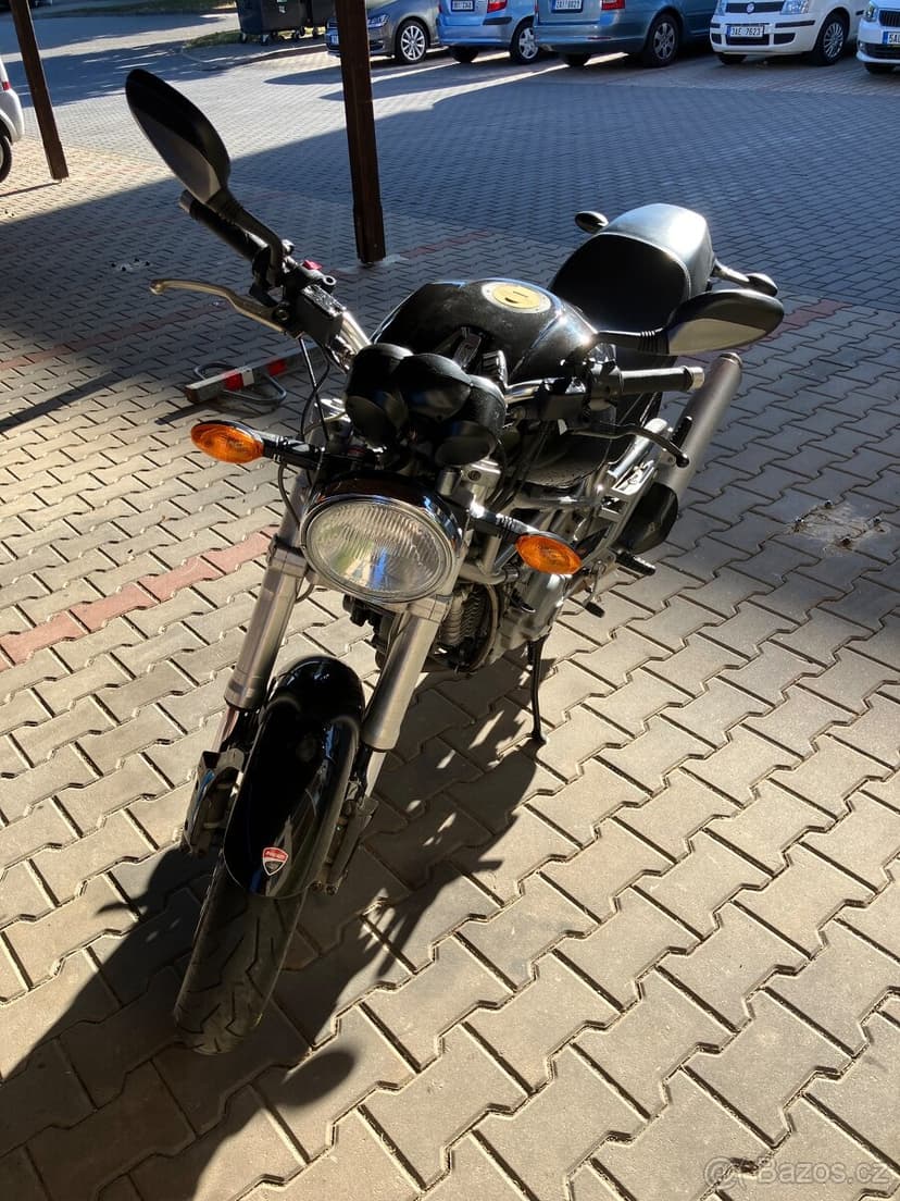 Ducati Monster 800ie