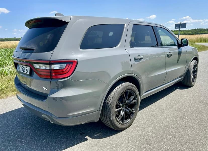 DODGE DURANGO RT 5,7 HEMI 2022 21 000km V 8