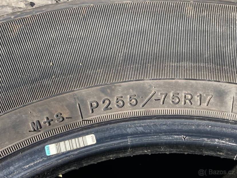 Pnematiky WRANGLER 255/75R17 GOOD YEAR 7mm M+S