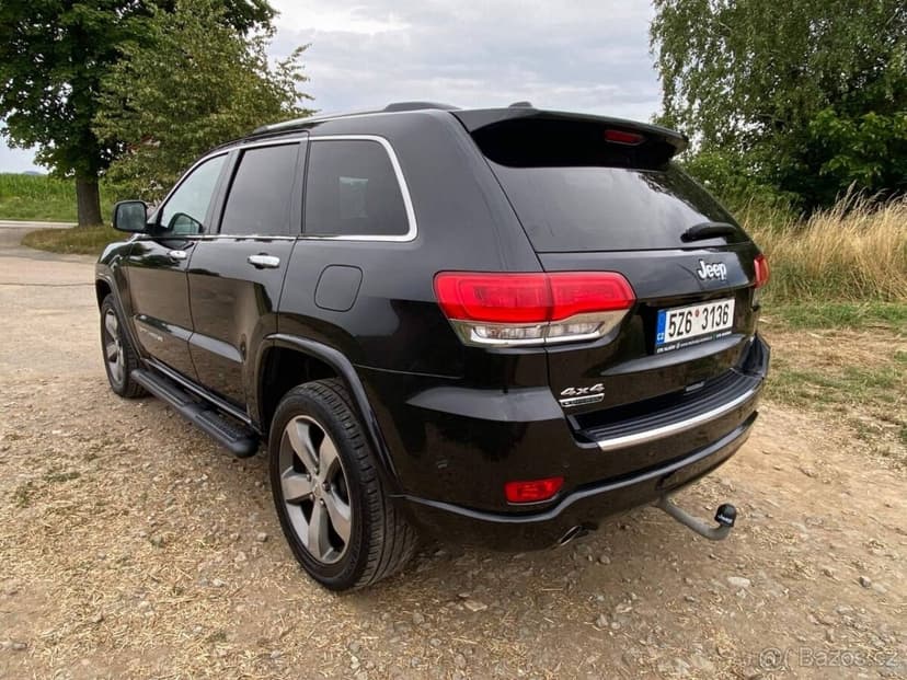 Jeep Grand Cherokee 3.0 CRD V6 4X4 Overland tažné 3,5t 2015