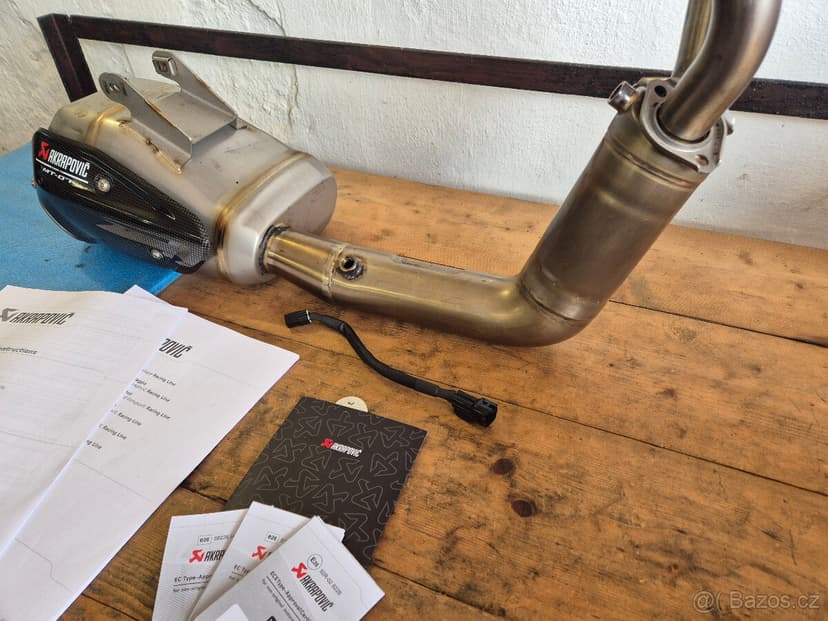 Prodám homologovaný výfuk AKRAPOVIČ na YAMAHA MT-07