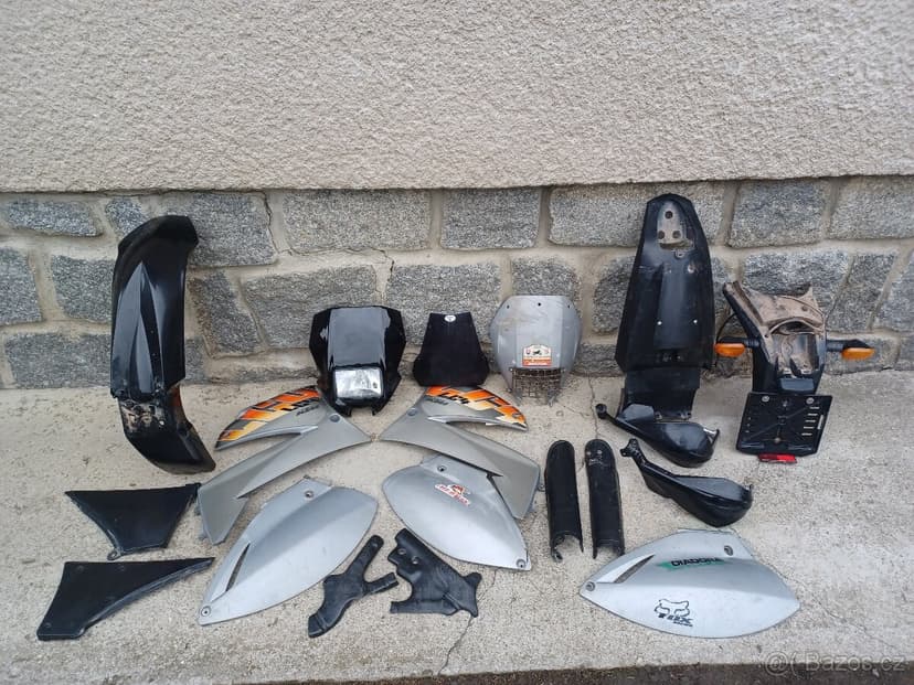 KTM LC4 640 - 620 PLASTY