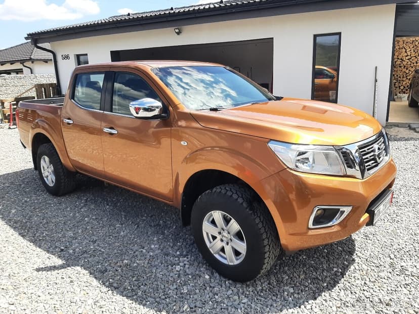 nissan navara 2,3d 120kw NP300