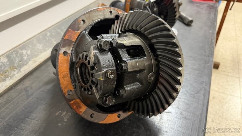 Diferenciáli Toyota Land Cruiser 7