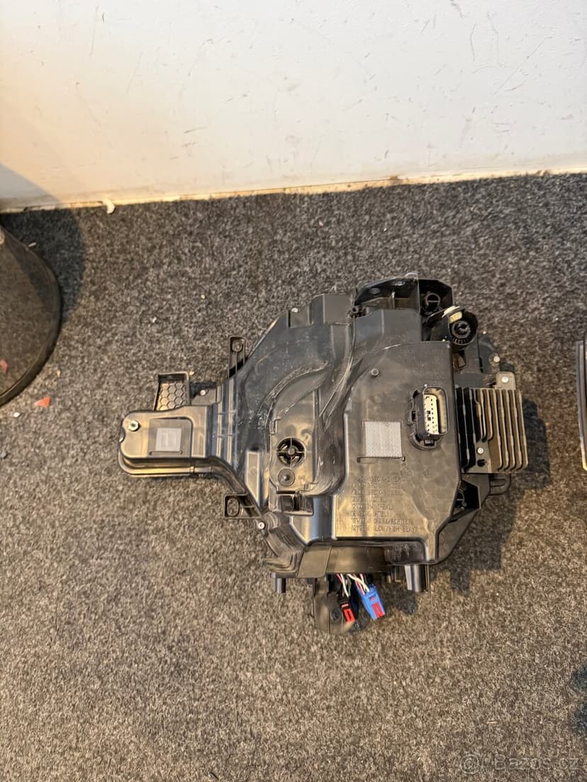 Ford Bronco světla 2023 led