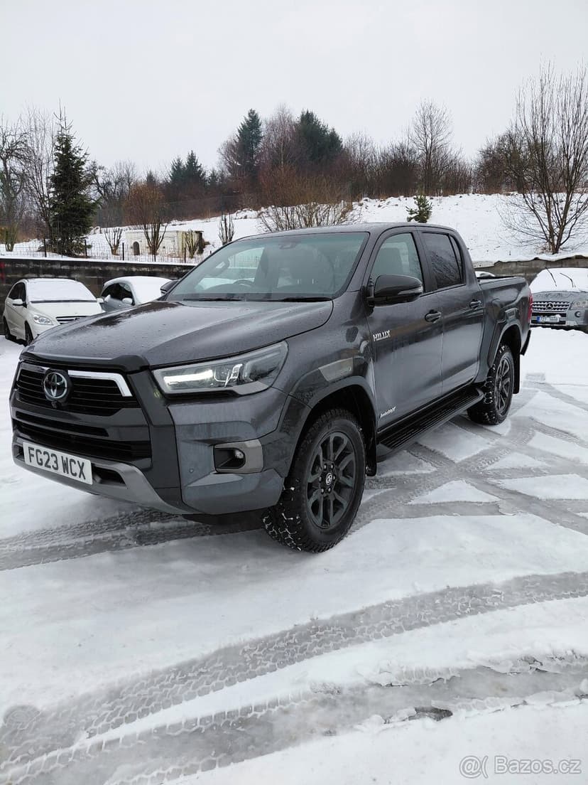 Toyota Hilux 2,8D, r.v. 2024, Anglická verze