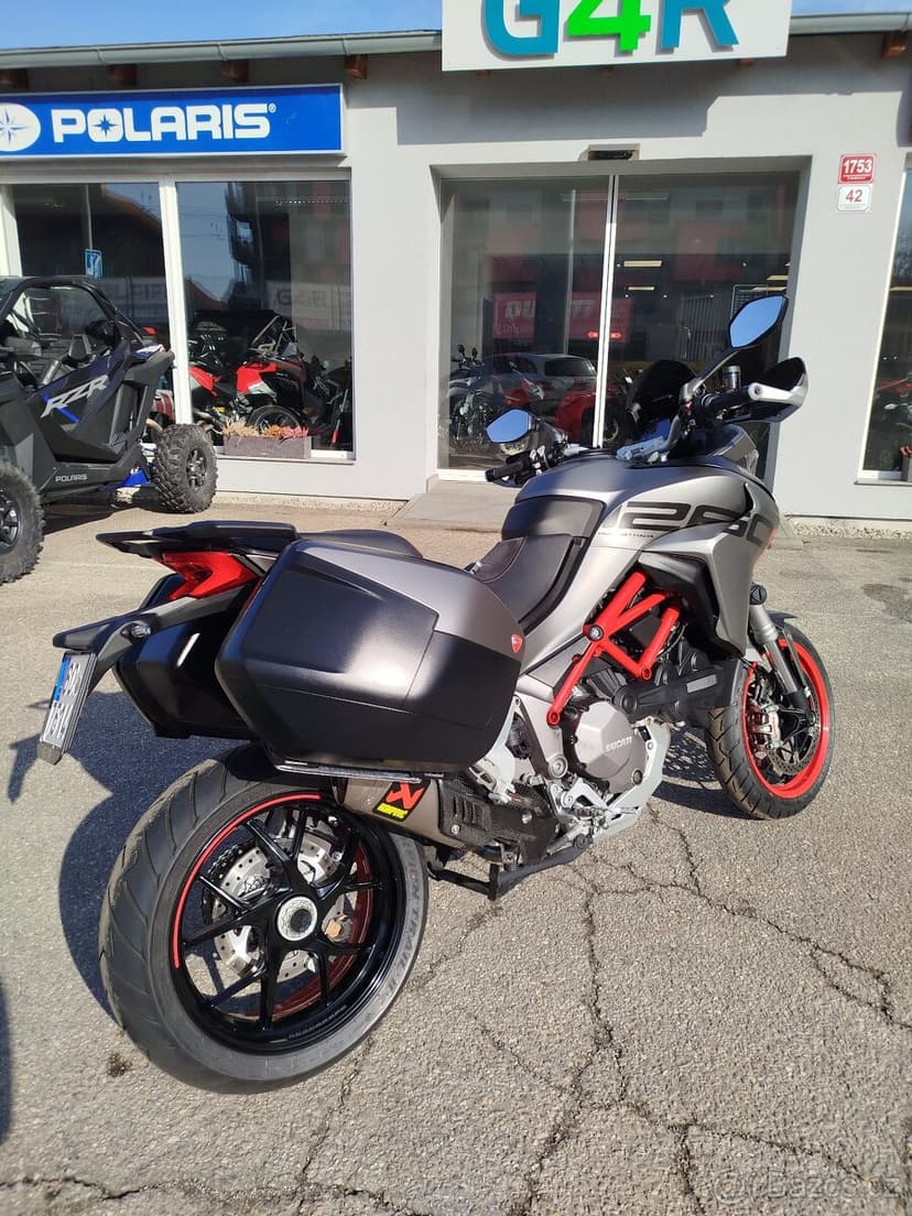 Ducati Multistrada 1260 S Grand Tour, ČR, Servis, Výfuk