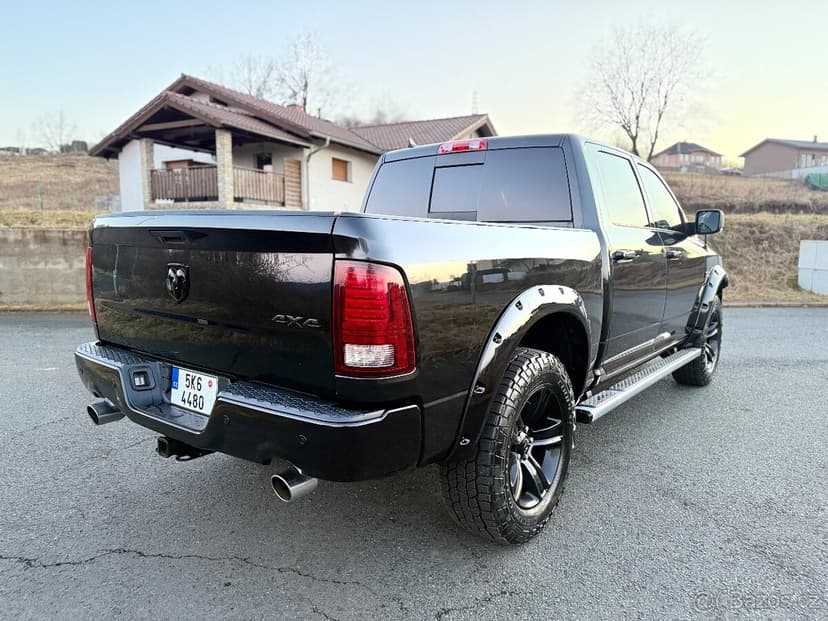 Dodge RAM Sport 5,7Hemi 4x4