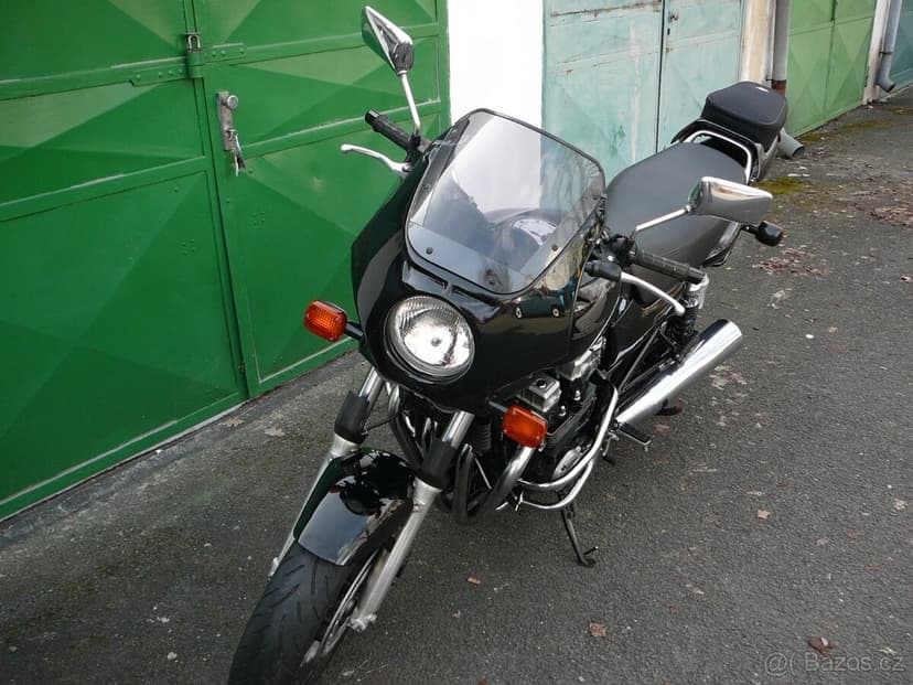 Honda CB 750 SEVEN FIFTY