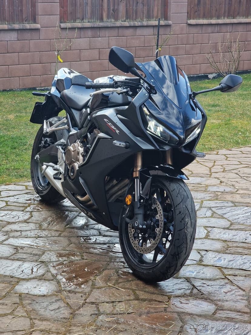 HONDA CBR650R (A2/A)