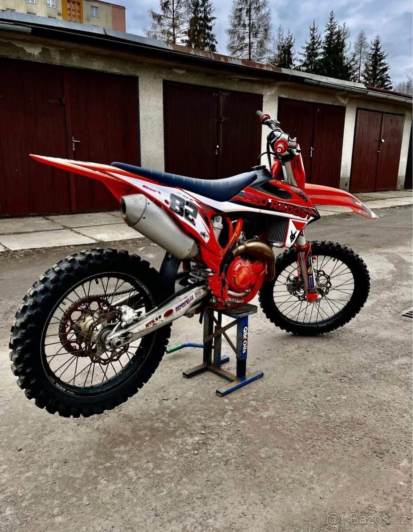KTM 450 SX-F 2022