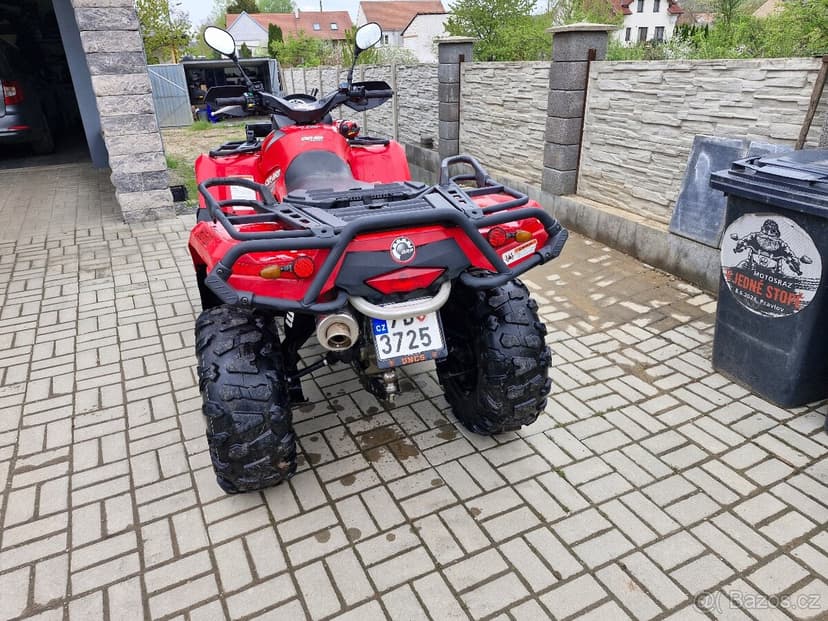 Can-am otlander 800 max xt