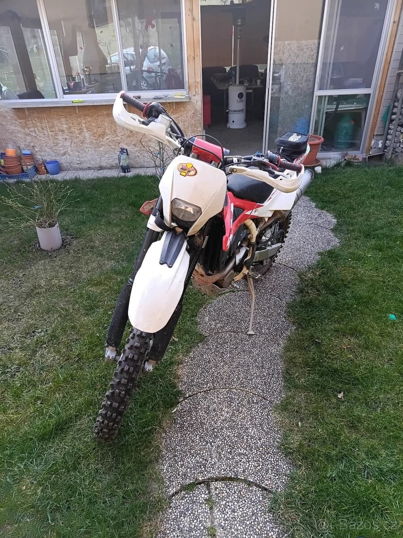 Husqvarna TE 310 rok 2011