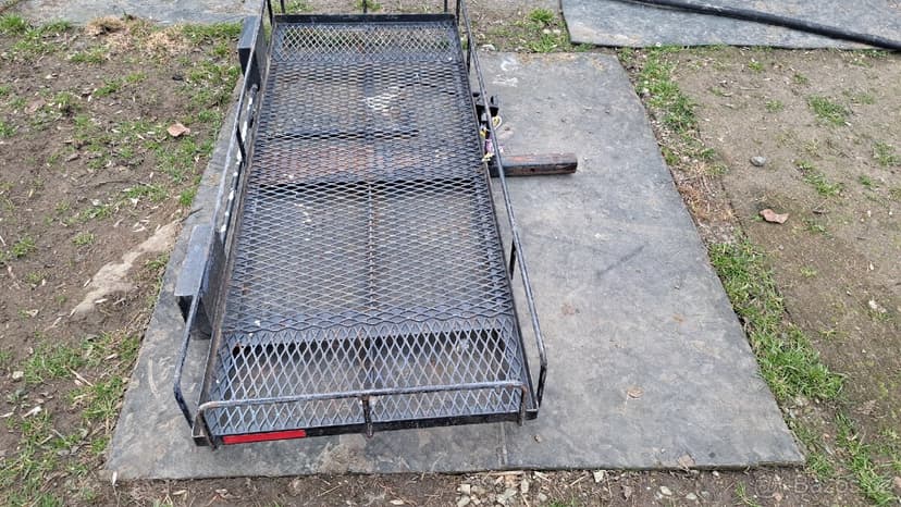 Koš do tažného zařízení Dodge Ram aj. USA offroad