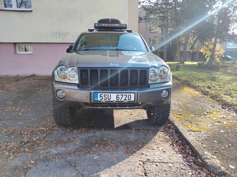 Grand Cherokee wk, hemi 5,7, 240 kw, 2006.