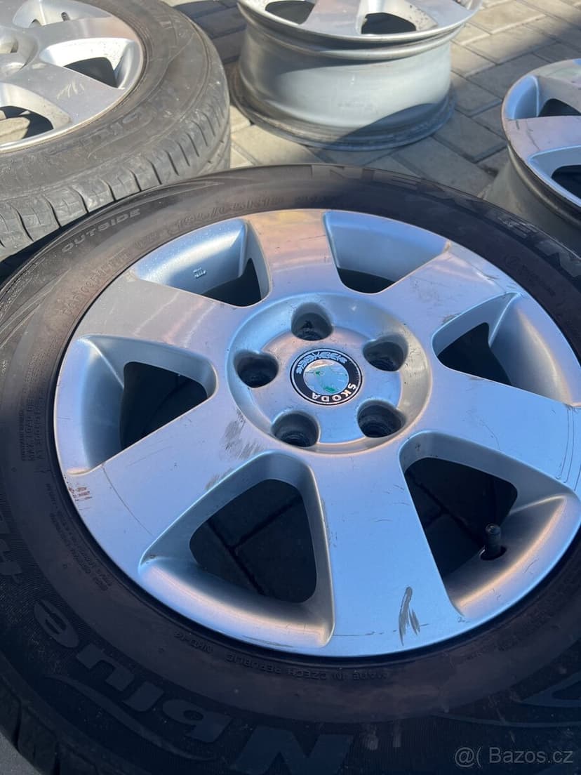 Alu kola 5x112 / R15 (letní pneu )