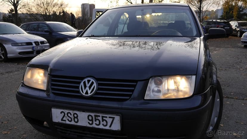 Volkswagen Bora 1.6 Benzín