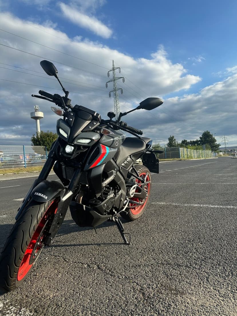 Yamaha mt-125 2021